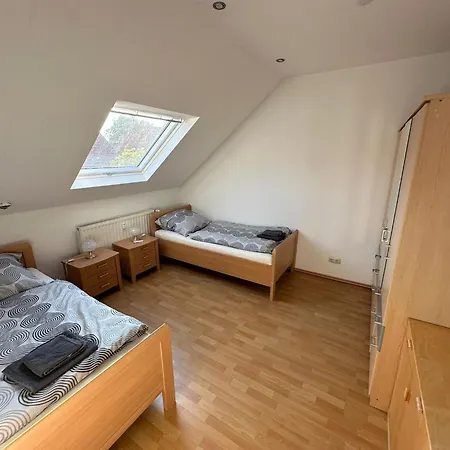 Idyllisches Zechenhaus, Auch Geeignet Als Monteurenwohnung Apartment Essen